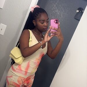 Meet your Posher, Kandice